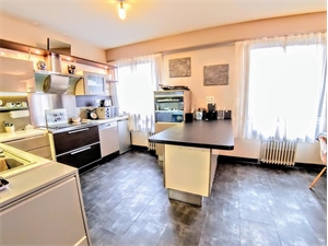 t6 et plus à la vente -   12000  RODEZ, surface 160 m2 vente t6 et plus - UBI483125654